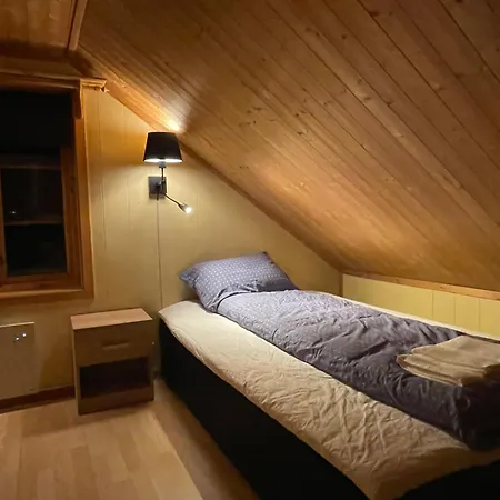 Feriehus Marvelous Farmhouse With Amazing Fjord And Mountain View In Northern Norway Nordoya